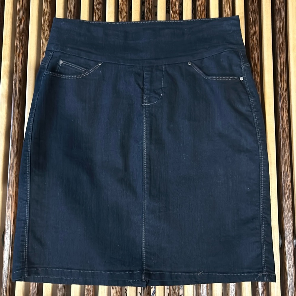Woman’s JAG Jean Skirt - Size 4